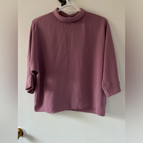 Uniqlo Women’s Drape Mock Neck 3/4 Sleeve Blouse Size Xs - Picture 3 of 6